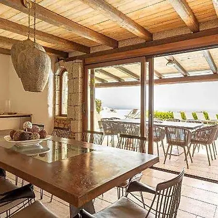 Luxe Cote Stay- Elegant 4*